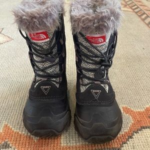 EUC North Face snow boots!